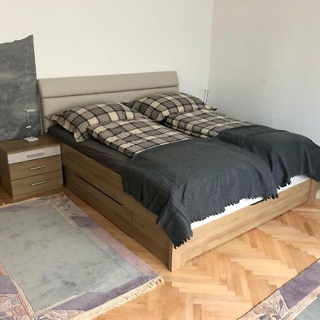 Apartment Galapagos 克拉根福 外观 照片